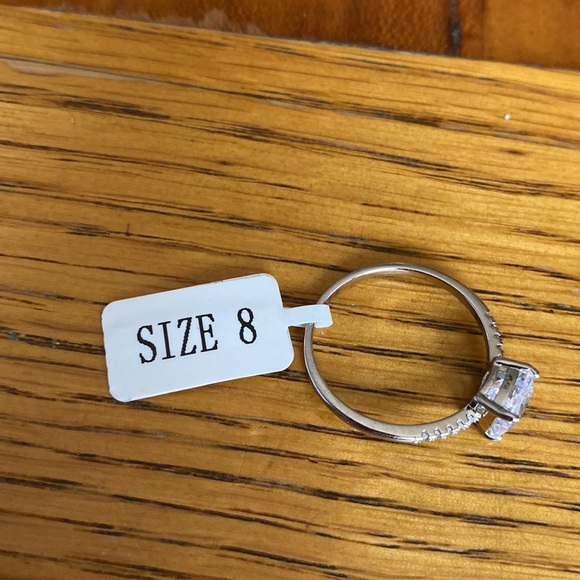 Charmed Aroma Ring. Size 8 - Picture 4 of 5